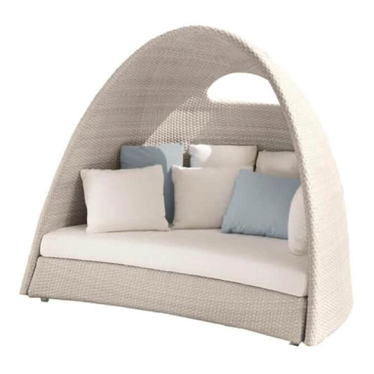 Igloo Outdoor Sun Nest Daybed