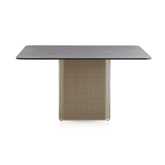 Solanas Dining table 140